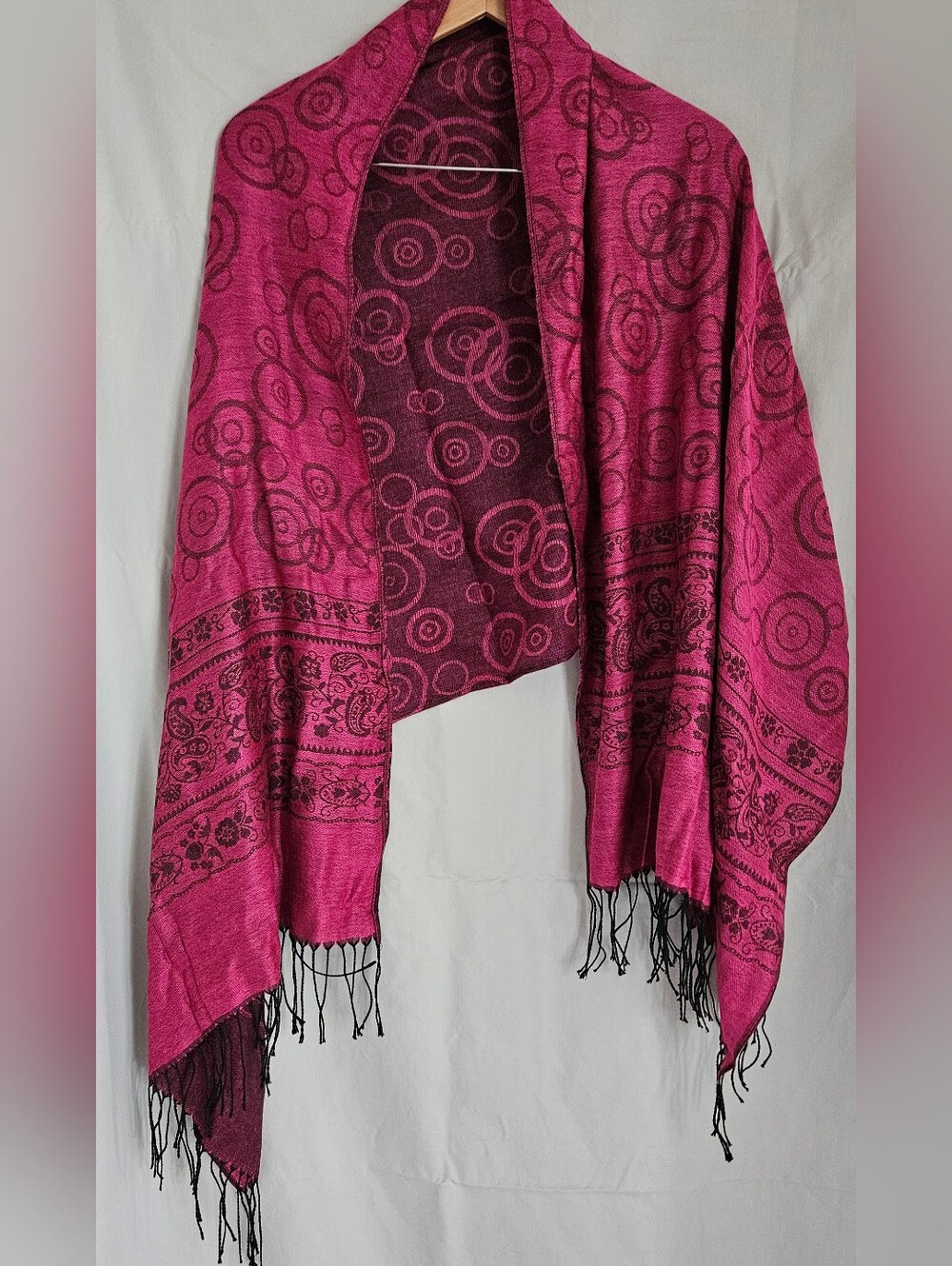 pashmina Fuchsia Paisley & Circle Pattern Shawl Wrap